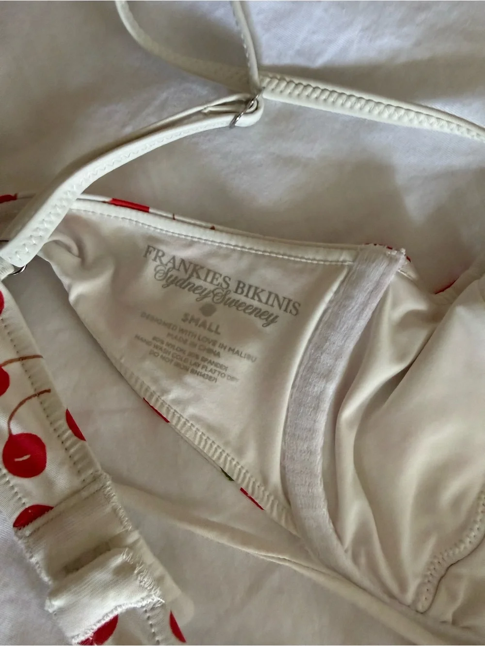 Frankie's Bikinis colab w Sydney Sweeny White Cherry-Print Lace Bralette